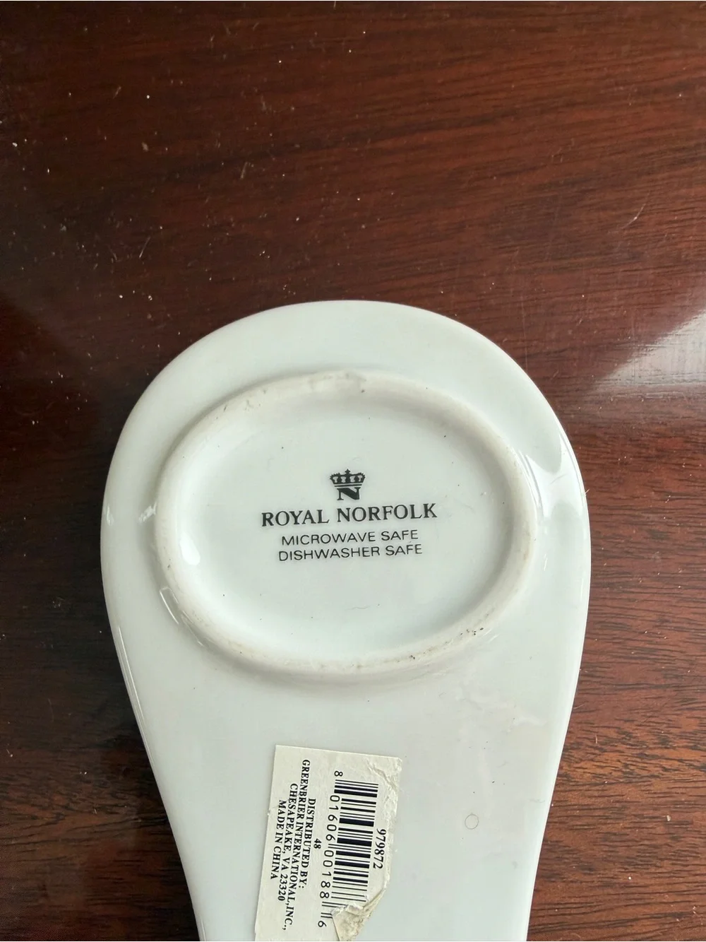 Royal Norfolk Ceramic Christmas holiday cardinal spoon rest